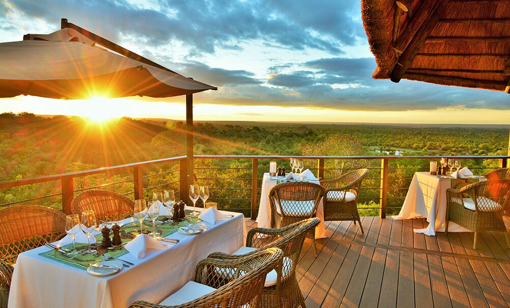 Victoria Falls Safari Club – Victoria Falls Safari Lodge